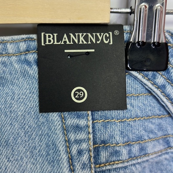BLANK NYC NWT WOMEN’S STEAL THE SHOW JEAN SZ 29 - Picture 10 of 12